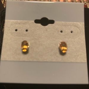 Citrine stud earrings 10kt new